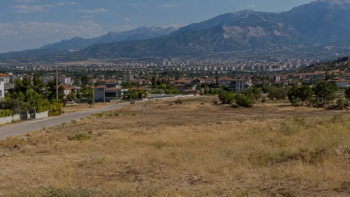 Denizli’de Arsa Yatırımı Yaparken Dikkat Edilmesi Gereken Kritik Noktalar